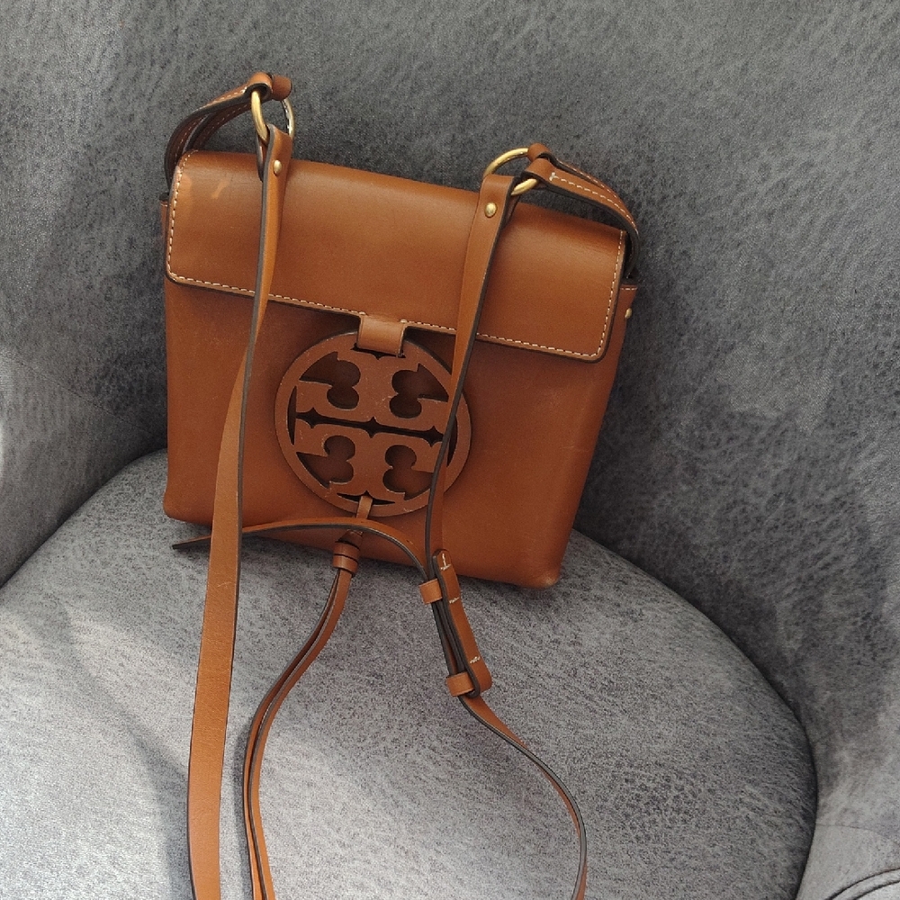 Tory Burch Miller Convertible Leather Crossbody Bag in Tan